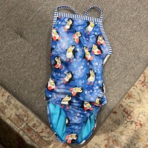 Uglies brand girl size 26 swimsuit, excellent used condition
